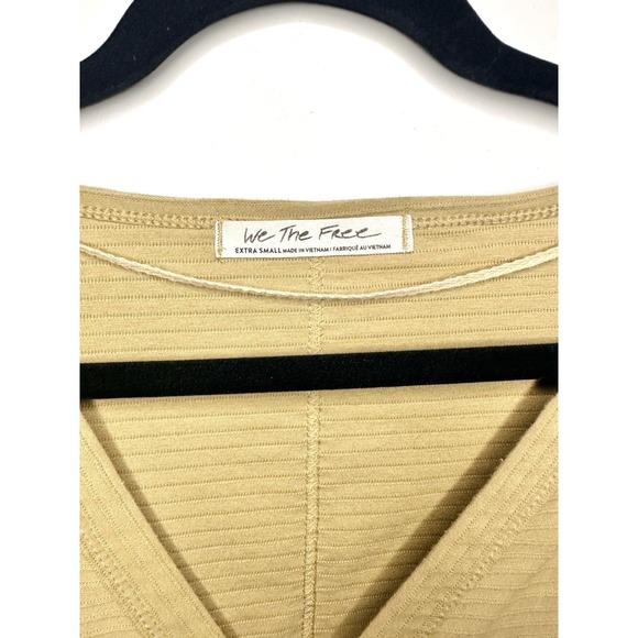 Free People Dallas Henley Top Native Land Size XS Oversized Mixed Media Ruffle - Picture 13 of 15